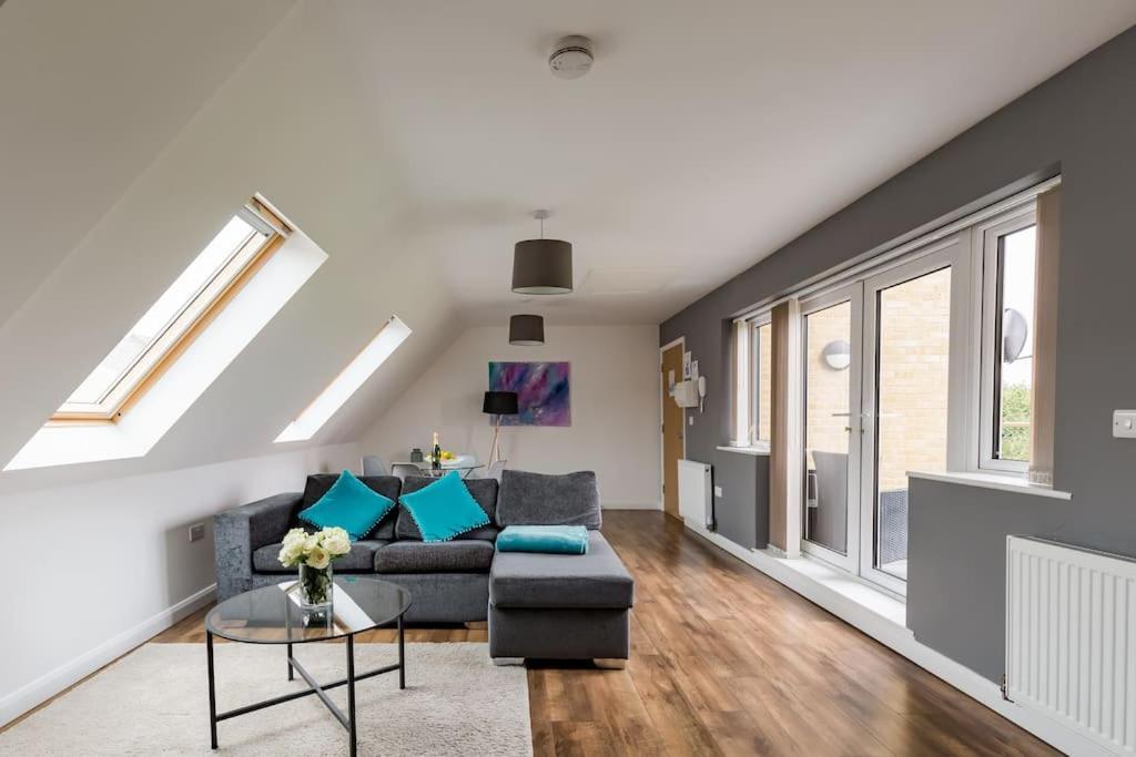 Tm - Rana Court 1 Bedroom Apartment With Balcony Oxford Exteriör bild